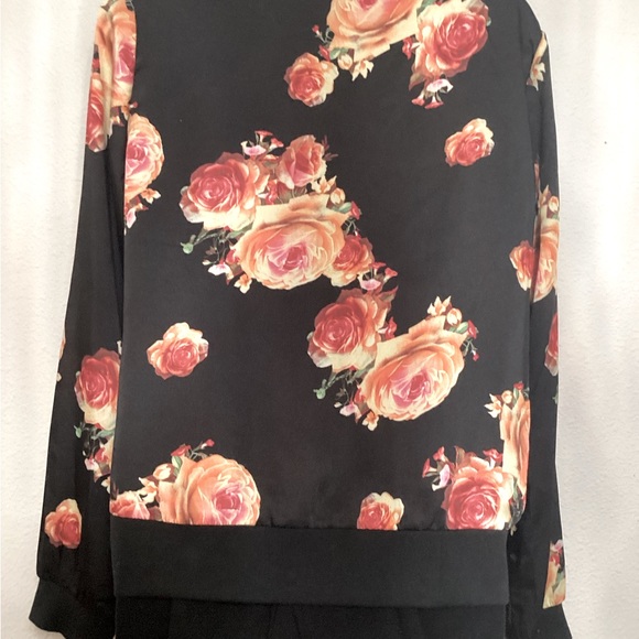 Streetwear Society | size: L | Black Floral Bomber Jacket - Picture 11 of 11